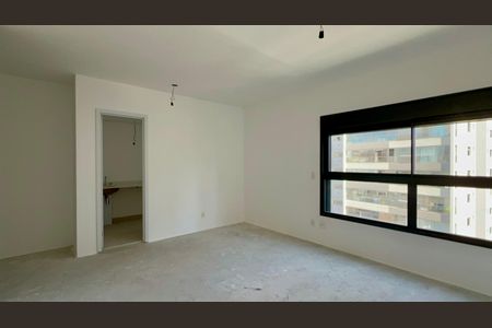 Apartamento à venda com 195m², 4 quartos e 3 vagas Apartamento à venda com 195m², 4 quartos e 3 vagasSuíte 1