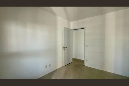Apartamento à venda com 195m², 4 quartos e 3 vagas Apartamento à venda com 195m², 4 quartos e 3 vagasQuarto 1