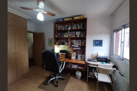 Apartamento à venda com 140m², 3 quartos e 1 vaga Apartamento à venda com 140m², 3 quartos e 1 vagaQuarto 2