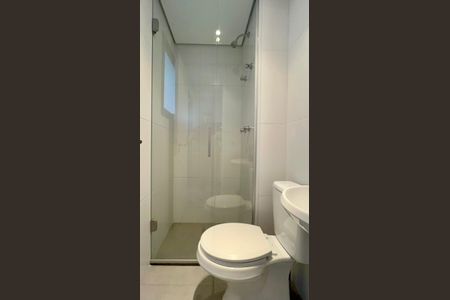 Apartamento à venda com 193m², 3 quartos e 3 vagas Apartamento à venda com 193m², 3 quartos e 3 vagasBanheiro de Serviço