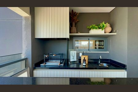 Apartamento à venda com 193m², 3 quartos e 3 vagas Apartamento à venda com 193m², 3 quartos e 3 vagasVaranda gourmet