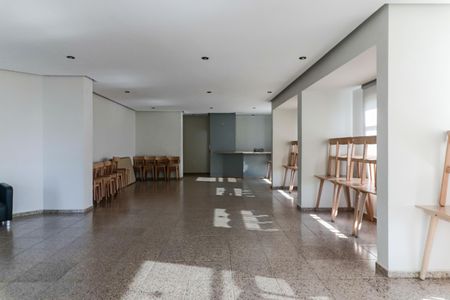 Apartamento à venda com 93m², 4 quartos e 2 vagasÁrea comum - Salão de festas