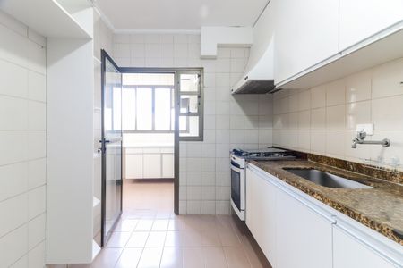 Apartamento à venda com 93m², 4 quartos e 2 vagasCozinha