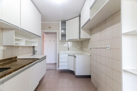 Apartamento à venda com 93m², 4 quartos e 2 vagasCozinha
