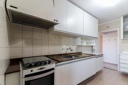 Apartamento à venda com 93m², 4 quartos e 2 vagasCozinha