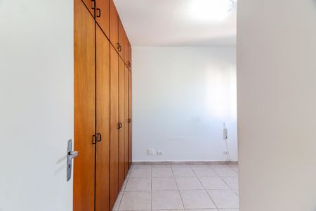 Apartamento à venda com 93m², 4 quartos e 2 vagasSuíte