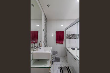 Casa à venda com 140m², 2 quartos e 1 vagaSuíte