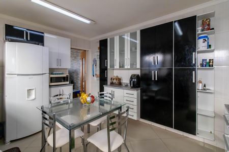 Casa à venda com 140m², 2 quartos e 1 vagaCozinha