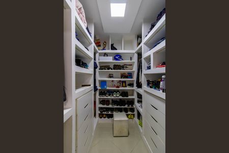 Casa à venda com 140m², 2 quartos e 1 vagaSuíte