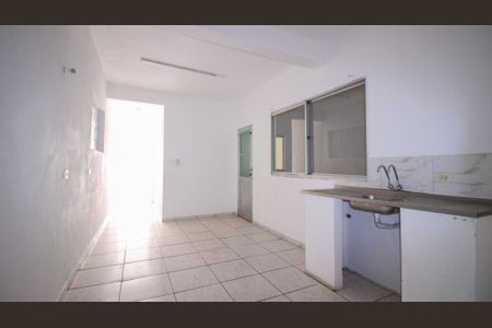 Sala/Cozinha de casa para alugar com 2 quartos, 75m² em Cidade São Mateus, São Paulo