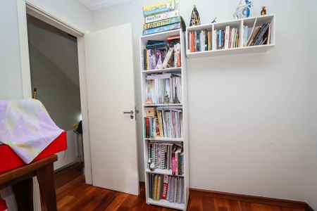 Casa de condomínio à venda com 127m², 3 quartos e 2 vagasQuarto 2