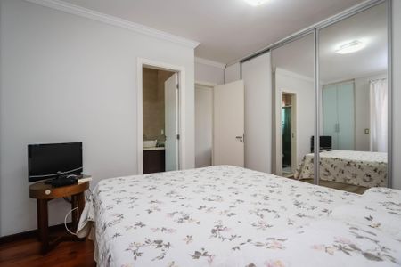 Casa de condomínio à venda com 127m², 3 quartos e 2 vagasQuarto Suíte