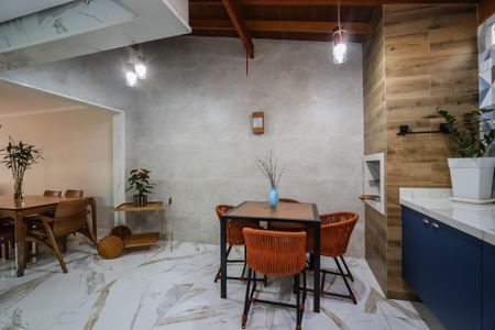 Casa de condomínio à venda com 127m², 3 quartos e 2 vagasEspaço Gourmet