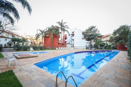 Casa de condomínio à venda com 127m², 3 quartos e 2 vagasÁrea comum - Piscina