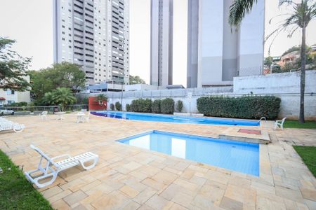 Casa de condomínio à venda com 127m², 3 quartos e 2 vagasÁrea comum - Piscina