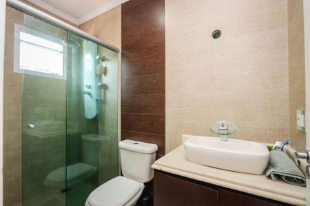 Casa de condomínio à venda com 127m², 3 quartos e 2 vagasBanheiro da Suíte