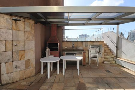 Apartamento para alugar com 180m², 3 quartos e 2 vagasVaranda