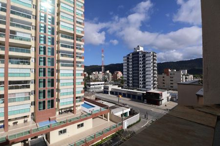 Apartamento para alugar com 180m², 3 quartos e 2 vagasVista Varanda