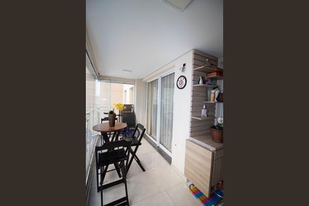 Apartamento à venda com 114m², 3 quartos e 2 vagas Apartamento à venda com 114m², 3 quartos e 2 vagasVaranda da Sala