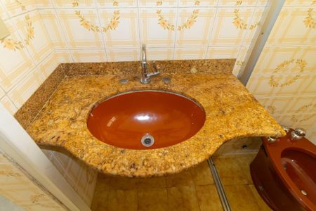 Casa à venda com 125m², 5 quartos e 2 vagasBanheiro da Suíte Casa 1