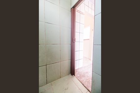 Casa para alugar com 80m², 2 quartos e sem vaga Casa para alugar com 80m², 2 quartos e sem vagaBanheiro
