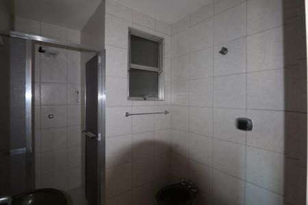 Apartamento para alugar com 92m², 3 quartos e sem vagaBanheiro