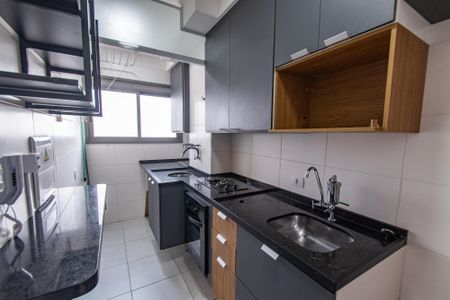 Cozinha de kitnet/studio para alugar com 1 quarto, 30m² em Vila Dom Pedro I, São Paulo