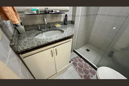 Apartamento à venda com 81m², 3 quartos e sem vagaBanheiro Social