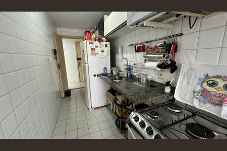 Apartamento à venda com 81m², 3 quartos e sem vagaCozinha