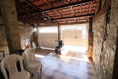 Casa à venda com 240m², 4 quartos e 2 vagasÁrea comum