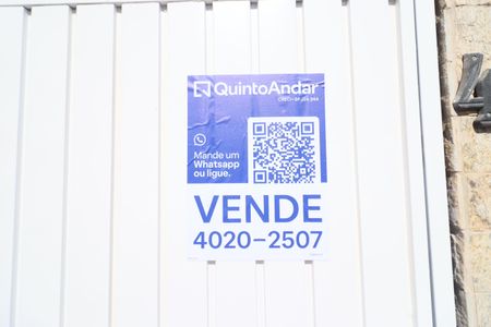 Casa à venda com 240m², 4 quartos e 2 vagasPlaca