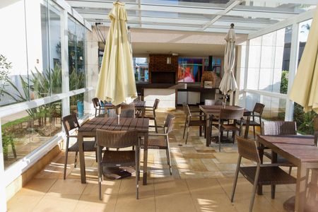 Apartamento para alugar com 67m², 2 quartos e 2 vagas Apartamento para alugar com 67m², 2 quartos e 2 vagasÁrea comum - Churrasqueira