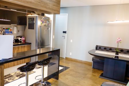 Sala de apartamento para alugar com 2 quartos, 67m² em Centro, Osasco