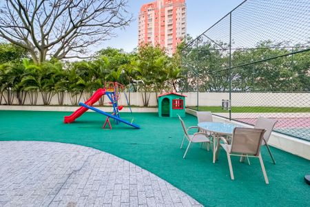 Apartamento à venda com 98m², 3 quartos e 2 vagas Apartamento à venda com 98m², 3 quartos e 2 vagasÁrea comum