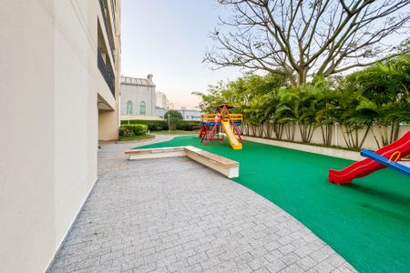 Apartamento à venda com 98m², 3 quartos e 2 vagas Apartamento à venda com 98m², 3 quartos e 2 vagasÁrea comum