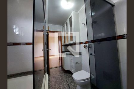 Apartamento à venda com 125m², 3 quartos e 2 vagas Apartamento à venda com 125m², 3 quartos e 2 vagasBanheiro 3