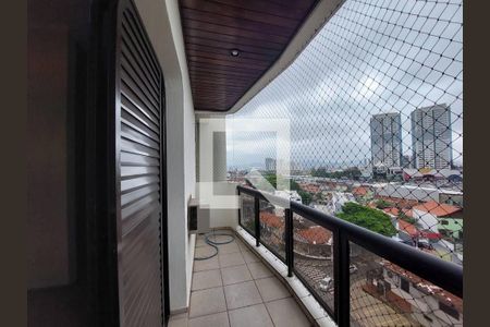 Apartamento à venda com 125m², 3 quartos e 2 vagas Apartamento à venda com 125m², 3 quartos e 2 vagasVaranda