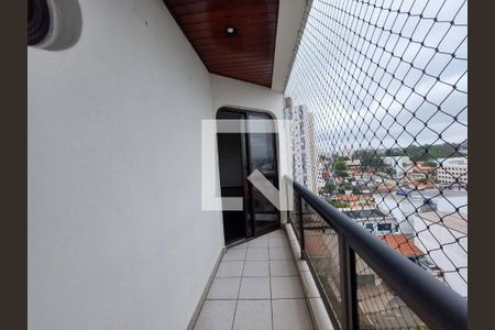 Apartamento à venda com 125m², 3 quartos e 2 vagas Apartamento à venda com 125m², 3 quartos e 2 vagasVaranda