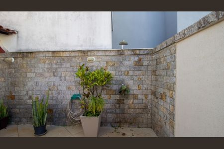 Casa de condomínio à venda com 191m², 4 quartos e 3 vagasQuintal