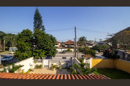 Casa de condomínio à venda com 191m², 4 quartos e 3 vagasSala 2