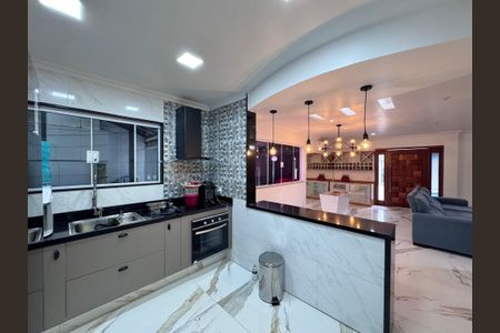 Casa de condomínio para alugar com 400m², 5 quartos e 2 vagas Casa de condomínio para alugar com 400m², 5 quartos e 2 vagasCozinha