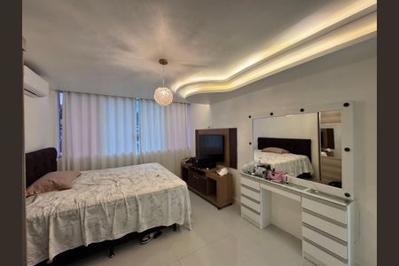 Casa de condomínio para alugar com 400m², 5 quartos e 2 vagas Casa de condomínio para alugar com 400m², 5 quartos e 2 vagasSuite 3