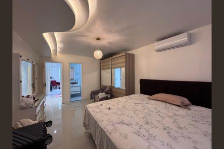 Casa de condomínio para alugar com 400m², 5 quartos e 2 vagas Casa de condomínio para alugar com 400m², 5 quartos e 2 vagasSuite 3
