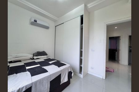 Casa de condomínio para alugar com 400m², 5 quartos e 2 vagas Casa de condomínio para alugar com 400m², 5 quartos e 2 vagasSuite 2