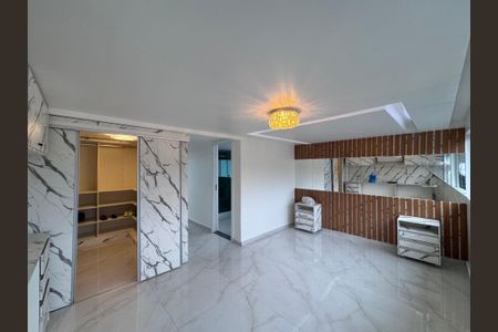 Casa de condomínio para alugar com 400m², 5 quartos e 2 vagas Casa de condomínio para alugar com 400m², 5 quartos e 2 vagasSuite 1 - Master