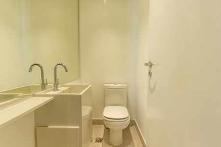 Lavabo de apartamento para alugar com 3 quartos, 95m² em Vila Olímpia, São Paulo