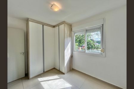 Quarto 2 de apartamento para alugar com 2 quartos, 53m² em Vila Nova, Novo Hamburgo