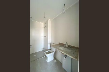 Apartamento à venda com 69m², 2 quartos e 1 vaga Apartamento à venda com 69m², 2 quartos e 1 vagaBanheiro da Suíte