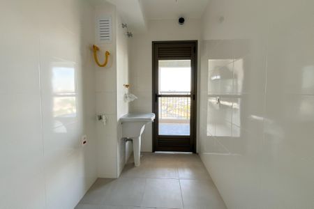 Apartamento à venda com 69m², 2 quartos e 1 vaga Apartamento à venda com 69m², 2 quartos e 1 vagaCozinha e Área de Serviço