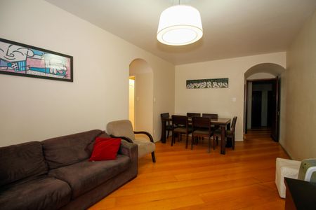 Apartamento para alugar com 104m², 3 quartos e 1 vagaSala